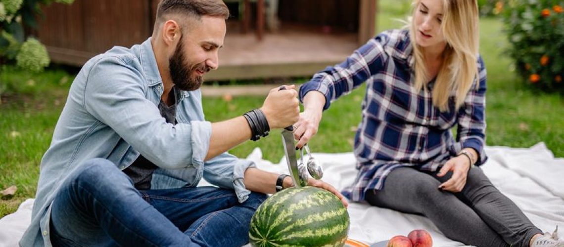 feeding watermelon to bearded dragons